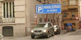 Las plazas de aparcamiento de las ciudades son más estrechas de lo recomendable