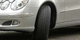 Los 5 mayores peligros por llevar los neumáticos en mal estado