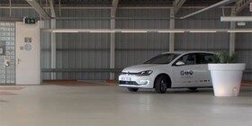 Volkswagen V-Charge: aparcamiento autónomo y carga por inducción