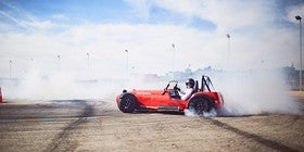 Derrapa en El Jarama con un Lotus Seven con The Royal Experience Company