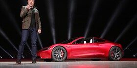 Tesla no pagará a su CEO hasta que cumpla con sus objetivos