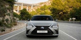 El nuevo Lexus ES 2019 ya está en España: estos son sus precios