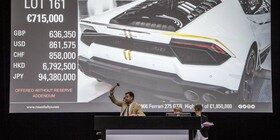 El Lamborghini del Papa se lo queda un murciano… ¡y tú podrás conducirlo!