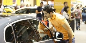 ¿En qué se fijan los jóvenes cuando compran un coche?