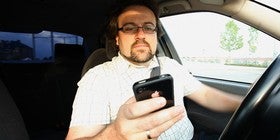 Empieza la campaña de la DGT contra las distracciones por el uso del móvil