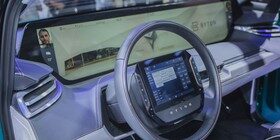 Byton M-Byte: ¿es una buena idea una tablet en el volante?