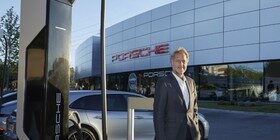 Porsche instala sus primeros turbocargadores de baterías en Madrid