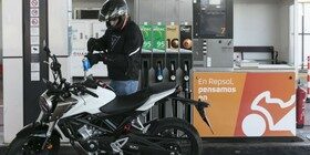 «Moto Stop»: el nuevo espacio para moteros en las estaciones de Respsol