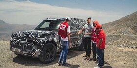 Nuevo Land Rover Defender: la Cruz Roja lo pone a prueba en el desierto