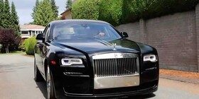 Pasa 4 años electrificando su Rolls-Royce Wraith y tiene que vender hasta su casa