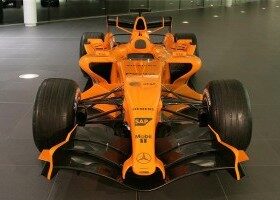 De la Rosa estrena el nuevo McLaren en Montmeló