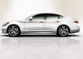 Infiniti M