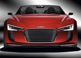 La carrocería del Audi e-Tron Spyder está realizada en aluminio.