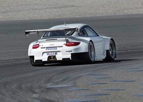 El nuevo Porsche 911 GT3 RSR lo veremos en competición en la temporada 2012.