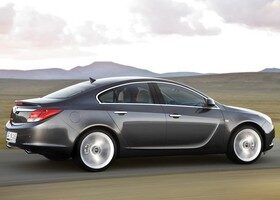 En 2012, todos los Opel Insignia con tracción a las 4 ruedas pueden contar con un chasis más deportivo.