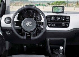 El interior del Volkswagen Up! de 5 puertas no difiere en nada respecto del de 3 puertas.
