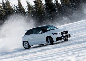 Audi A1 quattro nieve