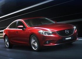 El nuevo Mazda6 contará en Rusia con dos variantes de gasolina.