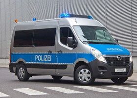 Opel Movano Policia