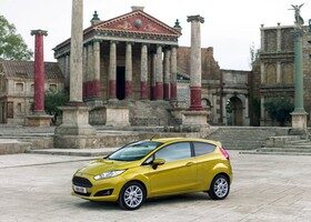 Ford Fiesta, lateral