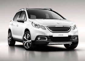 Peugeot 2008, frontal