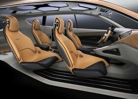 El Kia Cross GT Concept ofrece cuatro plazas en su interior.