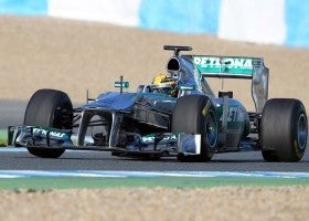 Lewis Hamilton vivirá, previsiblemente, una temporada difícil en su debut con Mercedes.