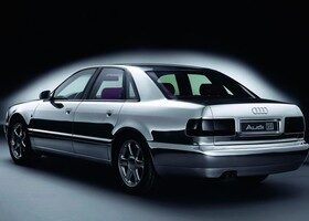 Así presentó Audi su primera carrocería de aluminio en 1993.