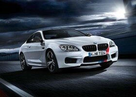 El BMW M6 con paquete Individual M Performance incluye unos nuevos discos de freno carbocerámicos.
