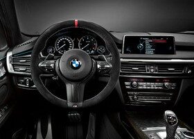 Interior del BMW X5 M Performance.