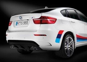 La zaga del BMW X6 M Design Edition es más espectacular si cabe que la del modelo convencional.