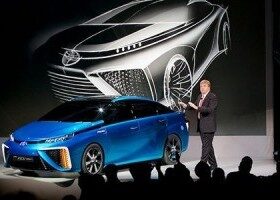 Kia y Toyota en el Consumers Electronic Show de Las Vegas 2014