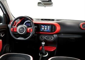 El interior del Renault Twingo es simpático y personalizable.
