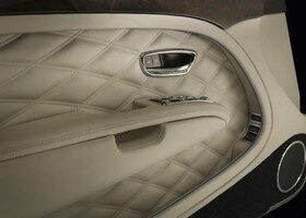 Los detalles de calidad del Bentley Grand Convertible son los habituales de la marca.