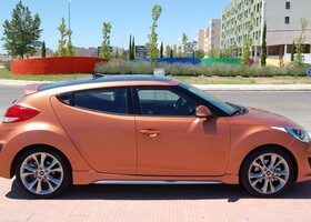 HYUNDAY-veloster-lateral-dere-3