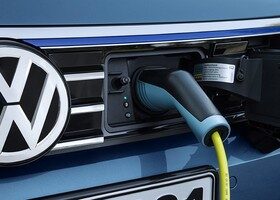 El VW Passat GTE híbrido enchufable ya en España