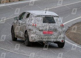 Fotos espía del nuevo Renault Scénic 2016