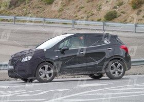 Fotos espía facelift Opel Mokka 2016