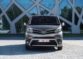 Presentación y prueba del nuevo Toyota Proace 2017