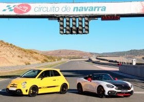 La gama Abarth gira en torno al 500 y el 124 Spider.