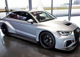 Entrega de los dos primeros Audi RS3 LMS de competición.