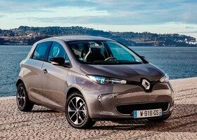 El nuevo Renault Zoe destaca por ofrecer unos 300 kilómetros de autonomía en un uso diario normal.