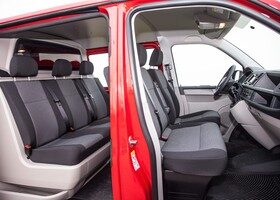 El VW Transporter Mixto Plus tiene capacidad para hasta 6 pasajeros.
