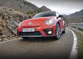 El Beetle saca su lado sport en la versión R-Line.