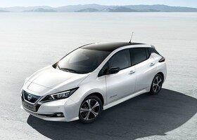 El Nissan Leaf se convierte en el coche más valorado de abril por los internautas españoles.