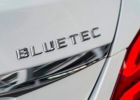 Mercedes ha escogido la denominación Bluetec para los modelos que incorporan un depósito de Adblue.