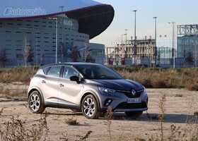 Renault Captur PHEV 2021 exterior