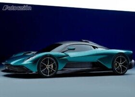 Aston Martin-Valhalla 2022