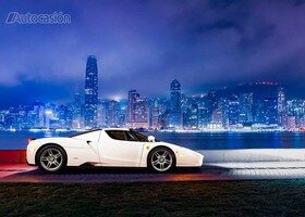 Ferrari Enzo en blanco