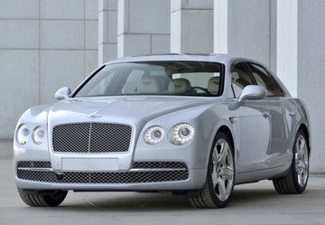 Bentley Flying Spur Berlina mediana o grande